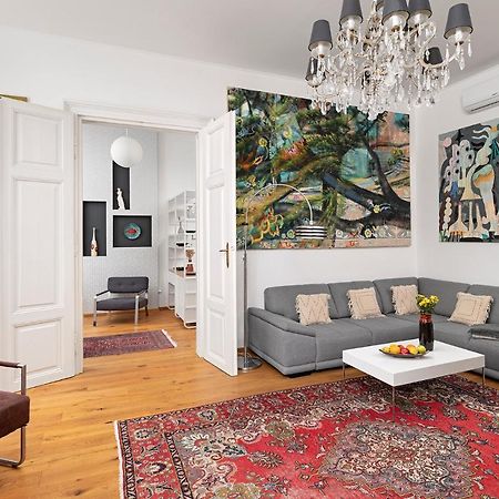 Bonbon Style Apartman Budapest Luaran gambar