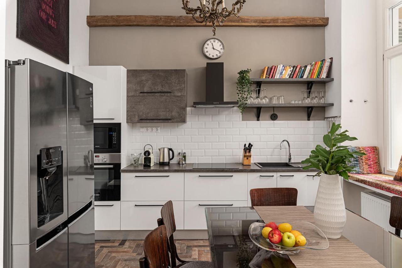Bonbon Style Apartman Budapest Luaran gambar