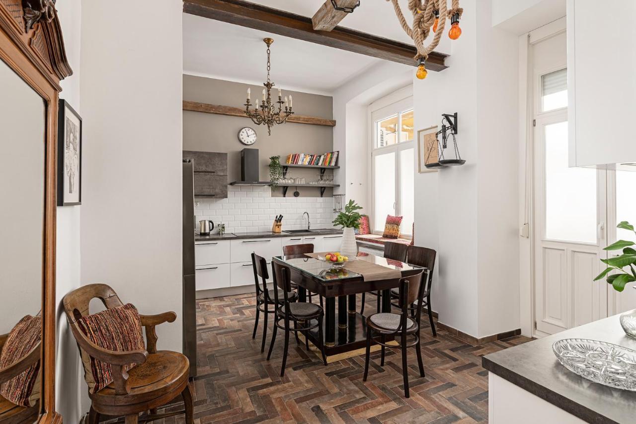 Bonbon Style Apartman Budapest Luaran gambar
